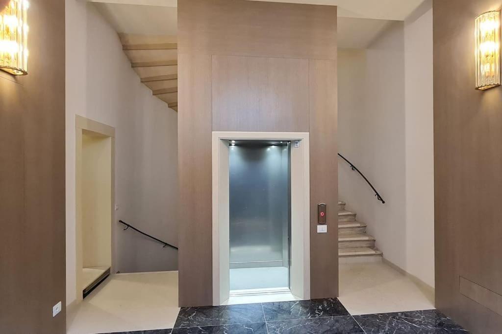 Queen Verona Luxury Apartment Bagian luar foto